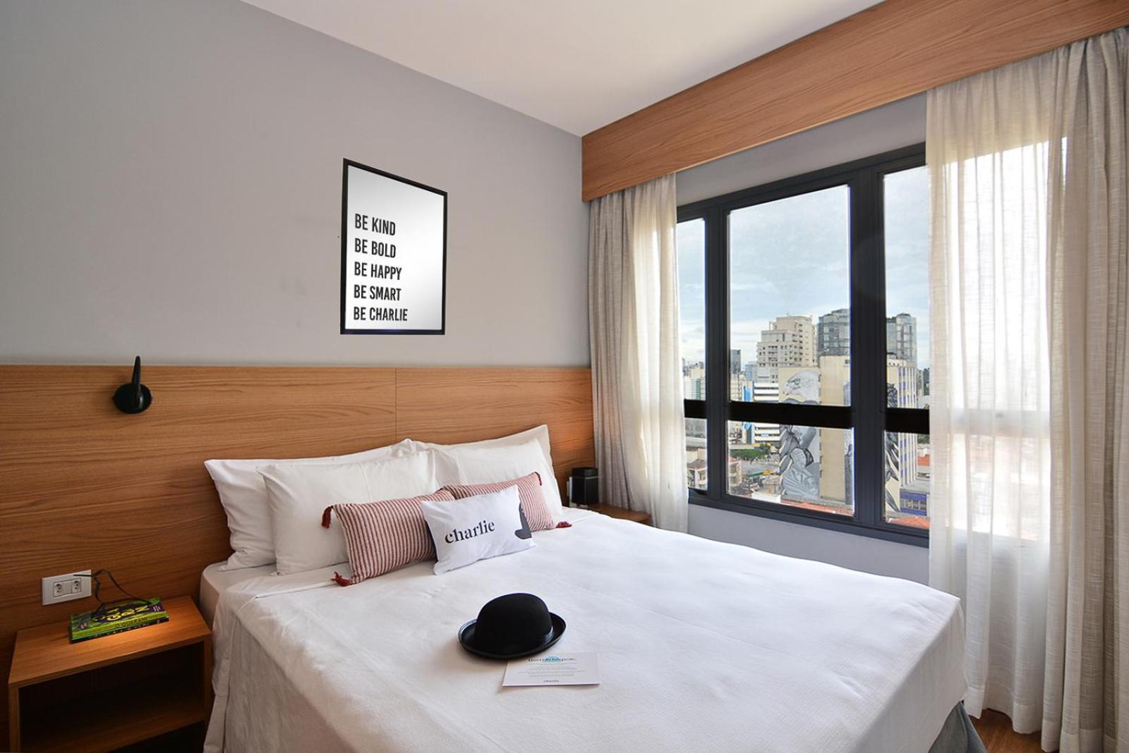 Charlie Faria Lima Apartment